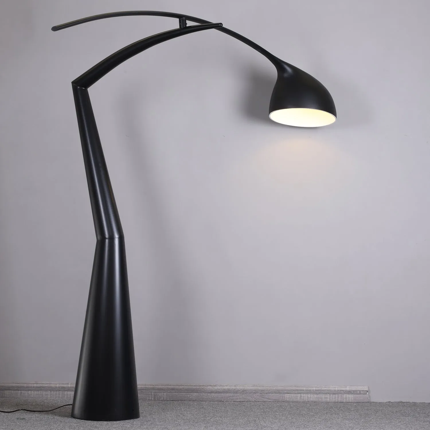 Arden Sculpture Floor Lamp