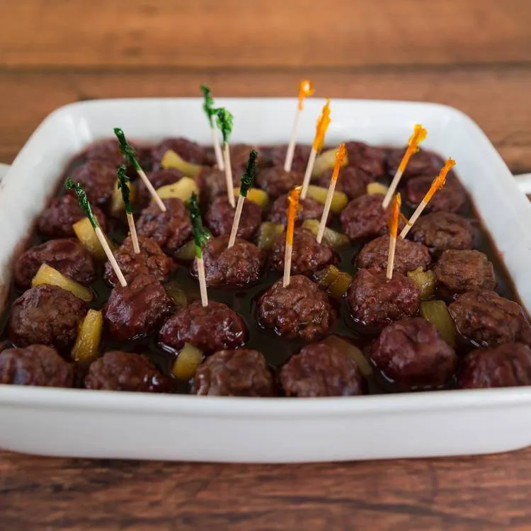 Cranberry Chipotle Meatballs (3 dozen)*