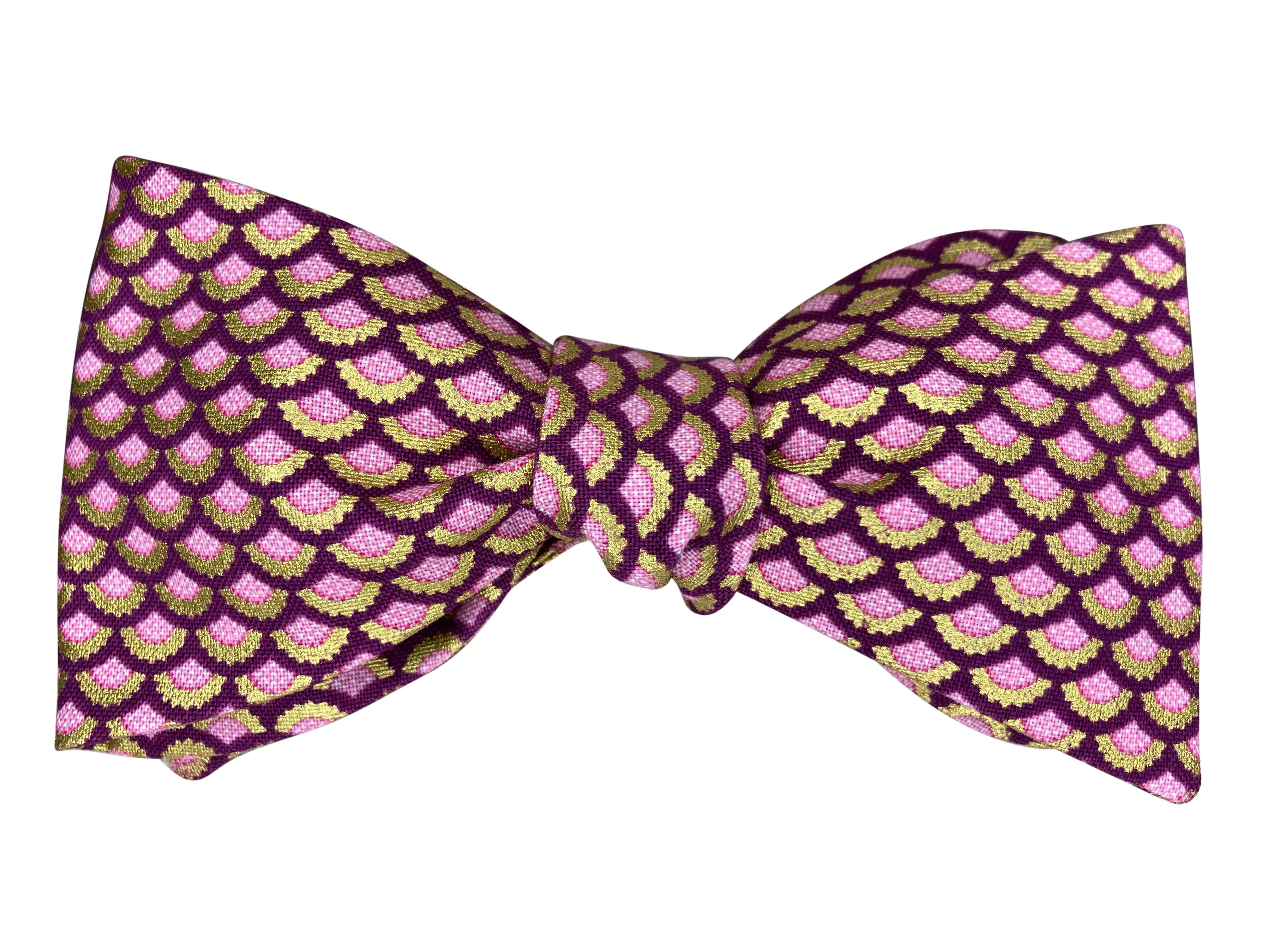 Golden Fans Bow Tie