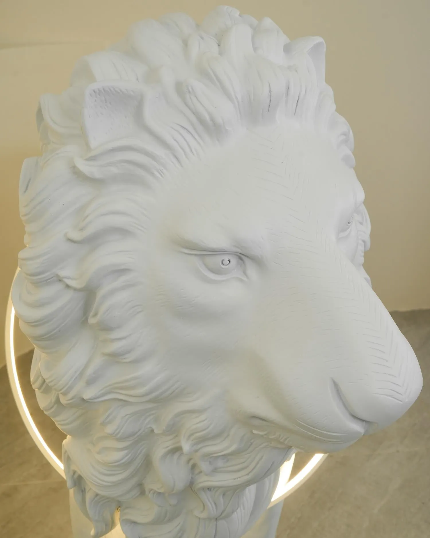 Lion Floor Lamp 74.8″- 51″