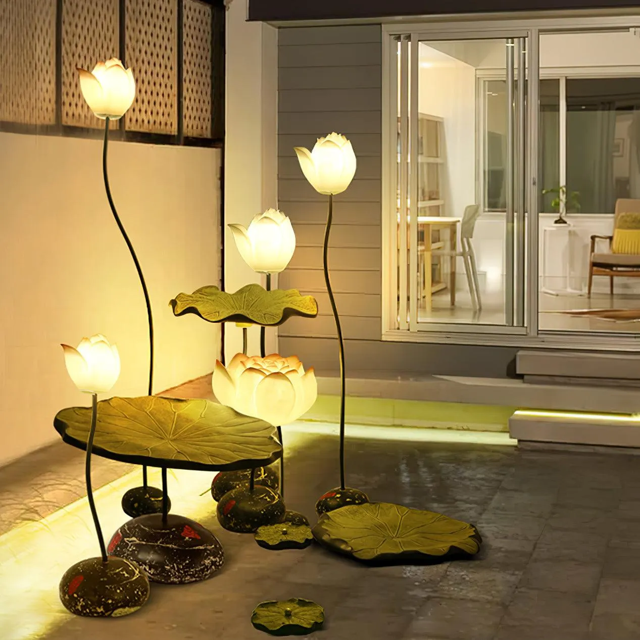 Lotus Floor Lamp