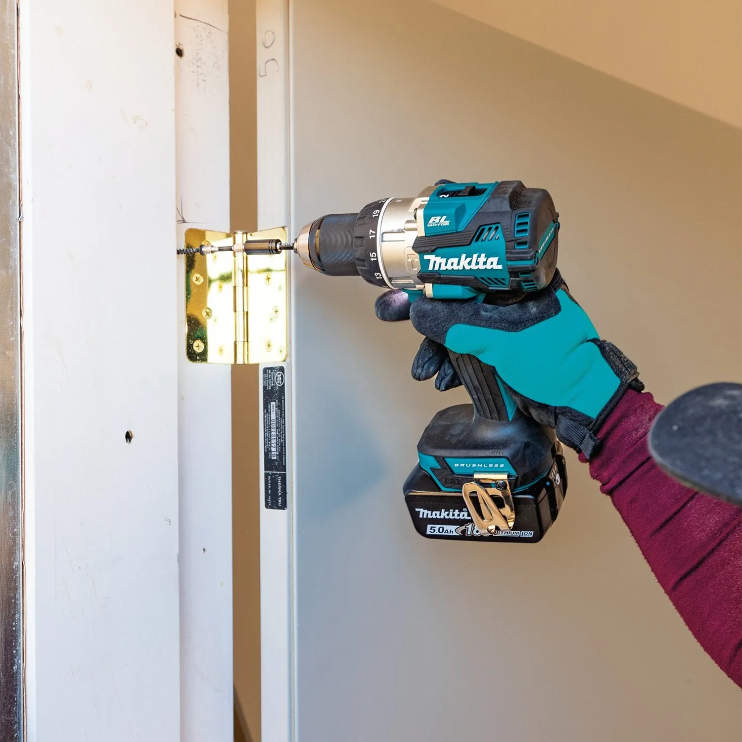 Makita (XT296ST) 18V LXT®  Brushless  2 Pc. Combo Kit (5.0Ah)