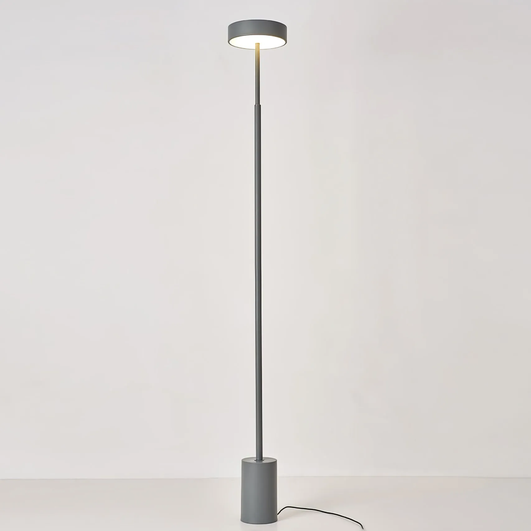 Naya Rotatable Floor Lamp