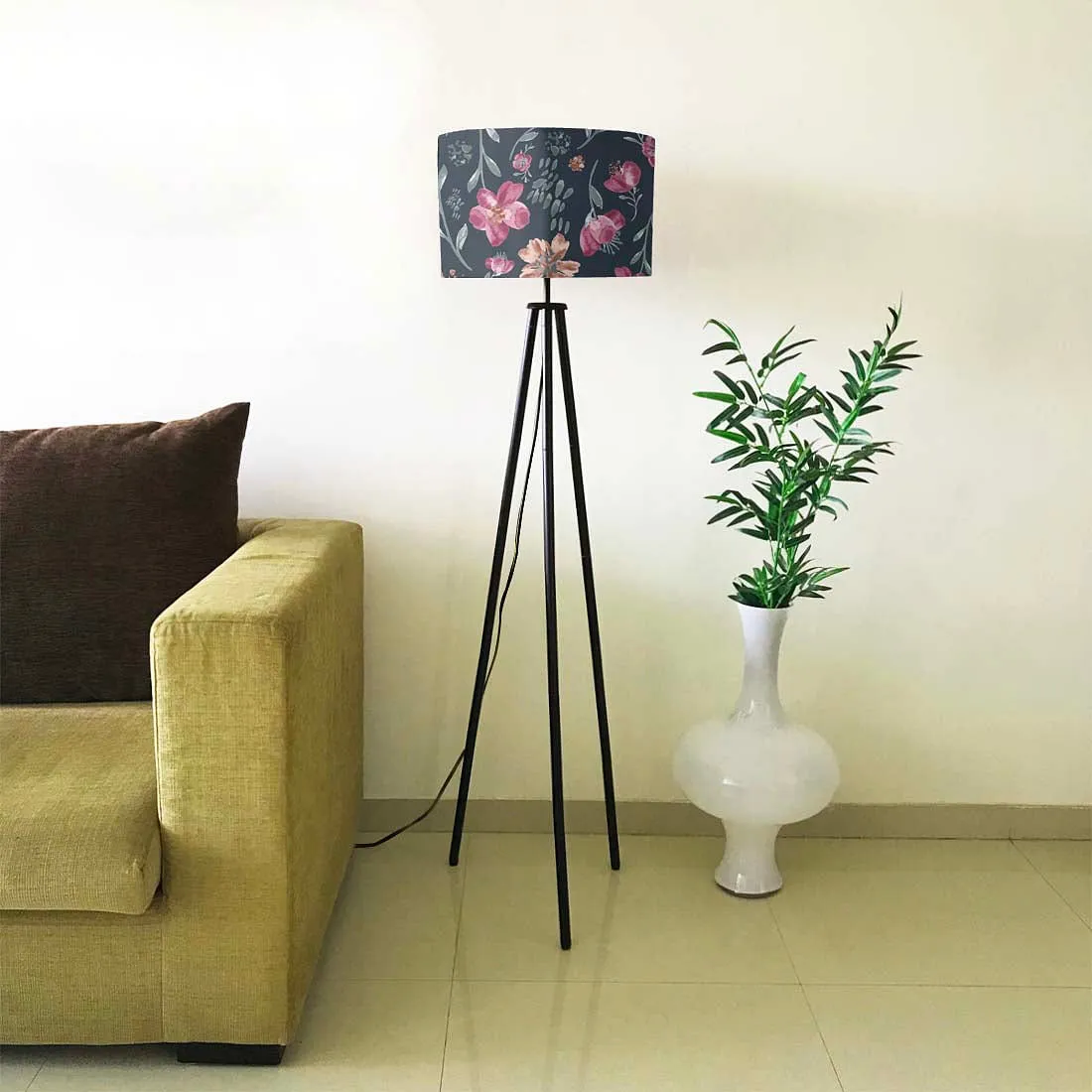 Tripod Standing Floor Lamp -Night Flowers