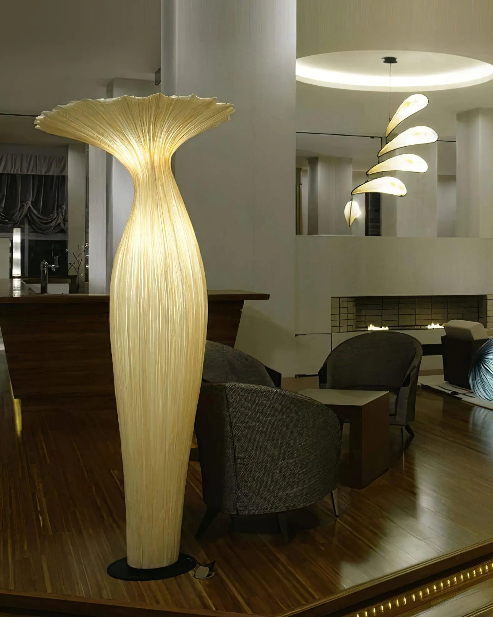 Vase Fabric Floor Lamp