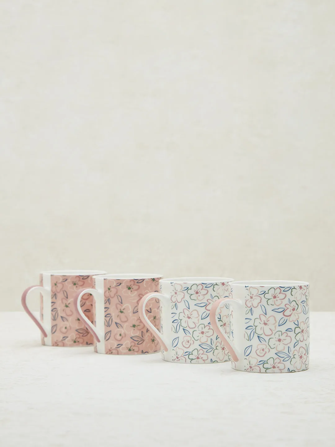 Westside Home Multicolour Floral Pattern Mugs (Set of 4)